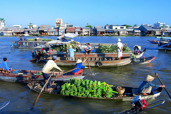 Mekong 2 day Tour with Floating Market