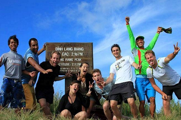 Tour trekking chinh phục đỉnh LangBiang