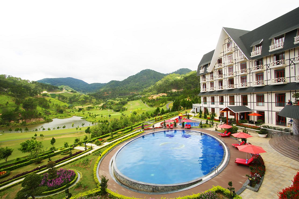 Swiss-Belresort Tuyền Lâm 4 sao