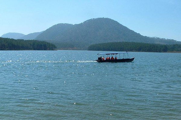 trekking chèo thuyền kayak Đà Lạt 